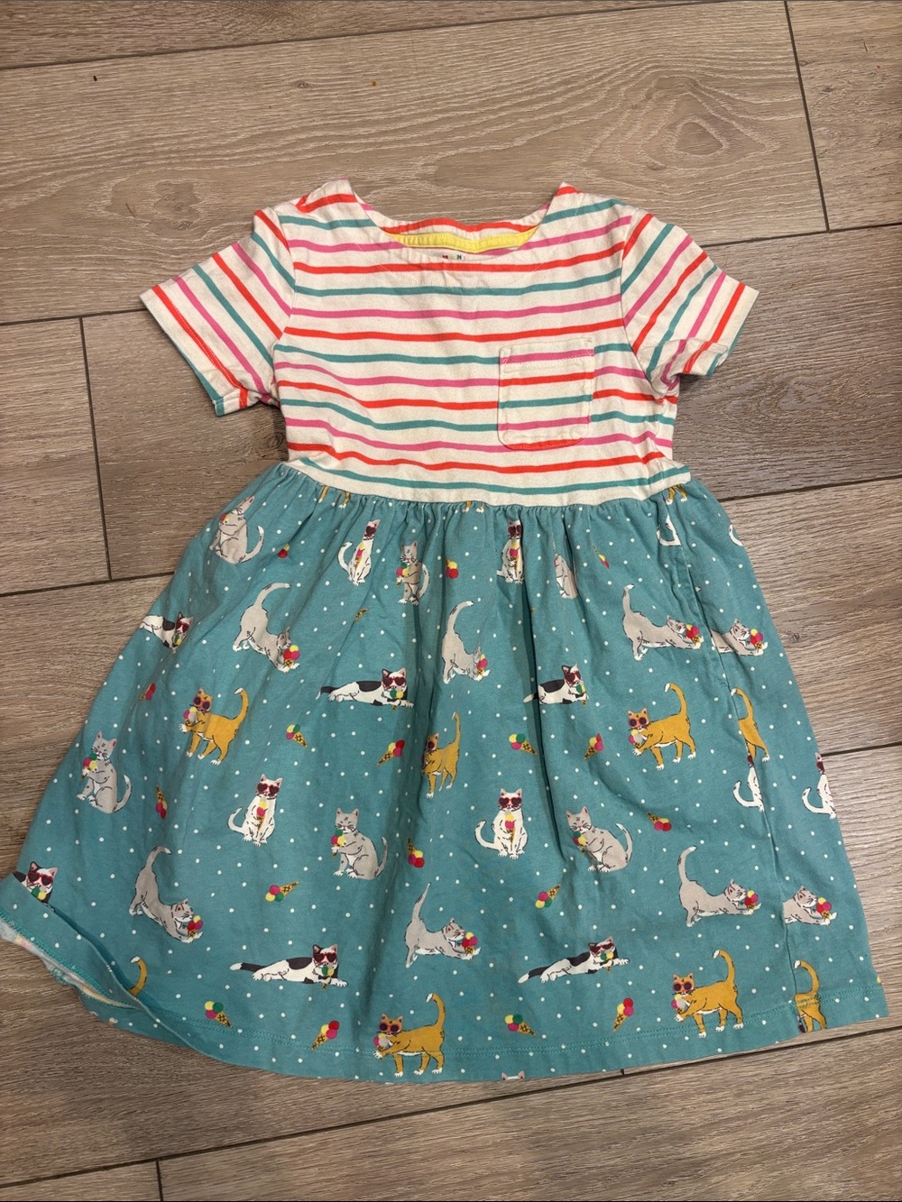 Mini Boden dress size 6-7